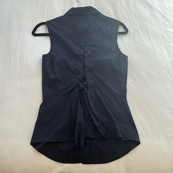 DEREK LAM 10 CROSBY Sleeveless Button-Up Top with Tie back - Picture 5 of 6